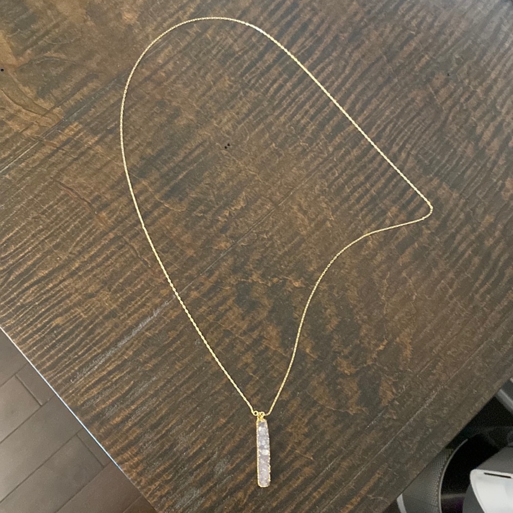 Long necklace with purple white crystal